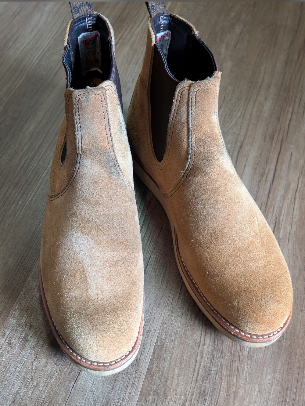 Red Wing Heritage Chelsea #3192 - Hawthorne Muleskinner Leather